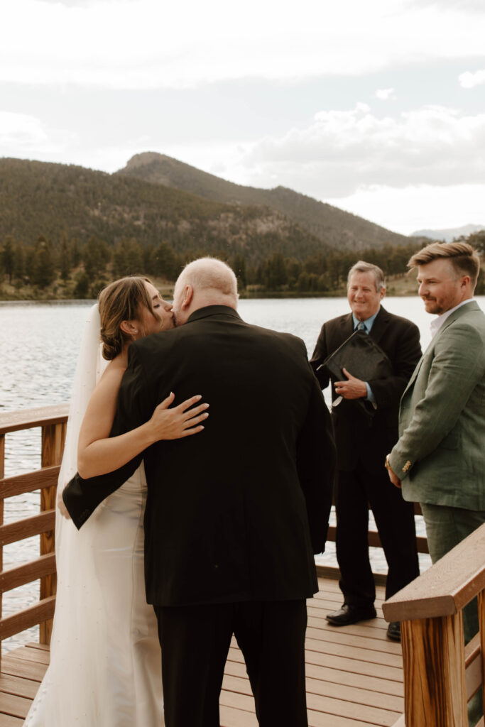 dad gives away daughter in elopement ceremony