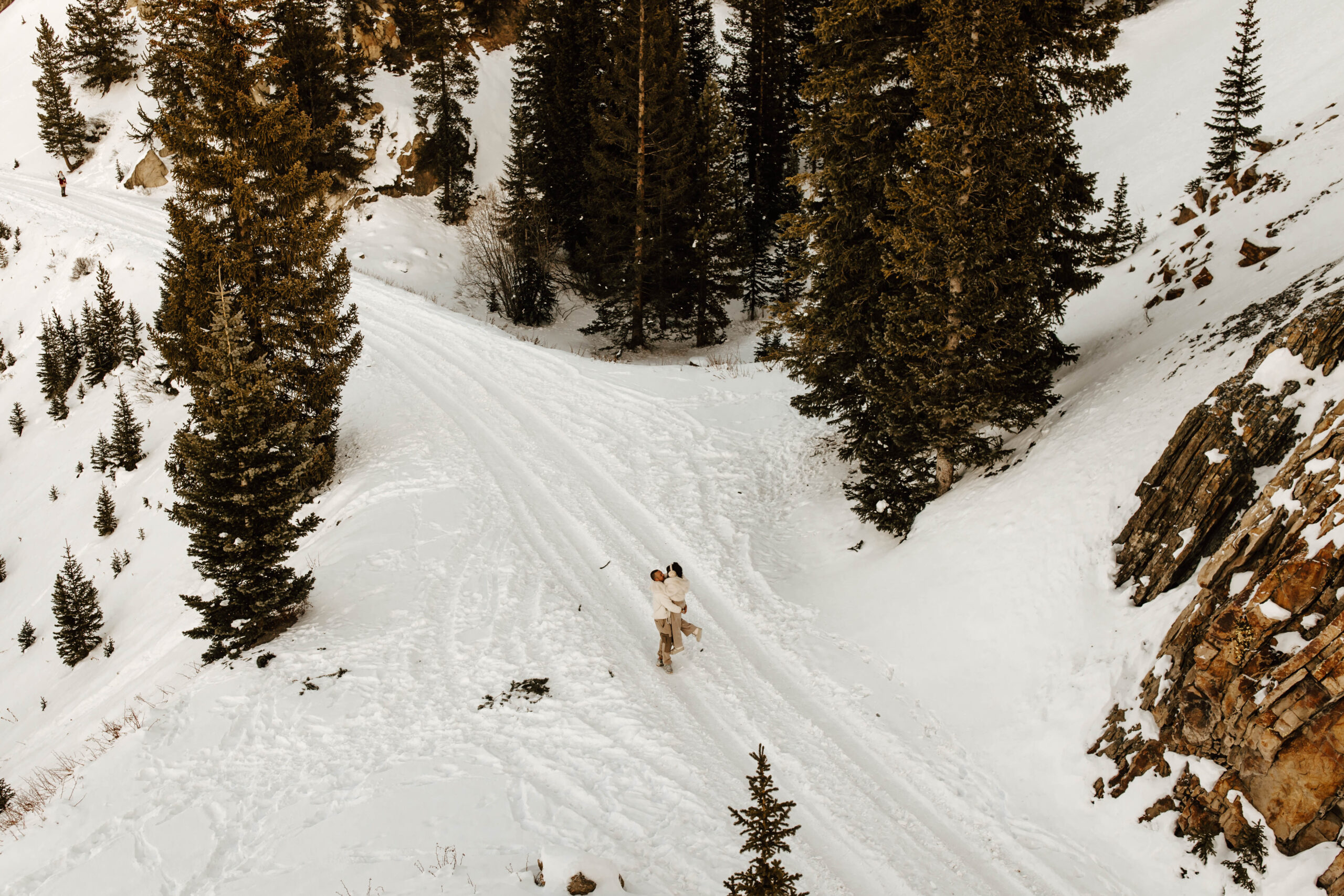 colorado winter snowy engagement photos