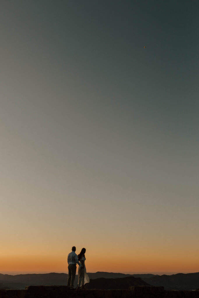 sunrise engagement pictures in Rocky Mountain national park