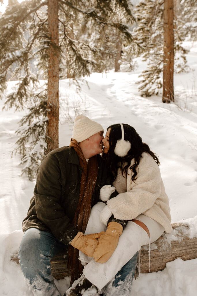 dreamy colorado engagement pictures winter