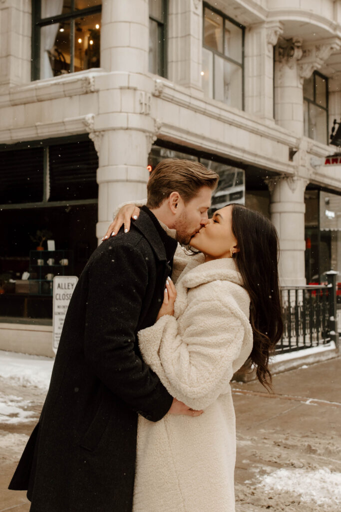 romantic denver snowy engagement photos