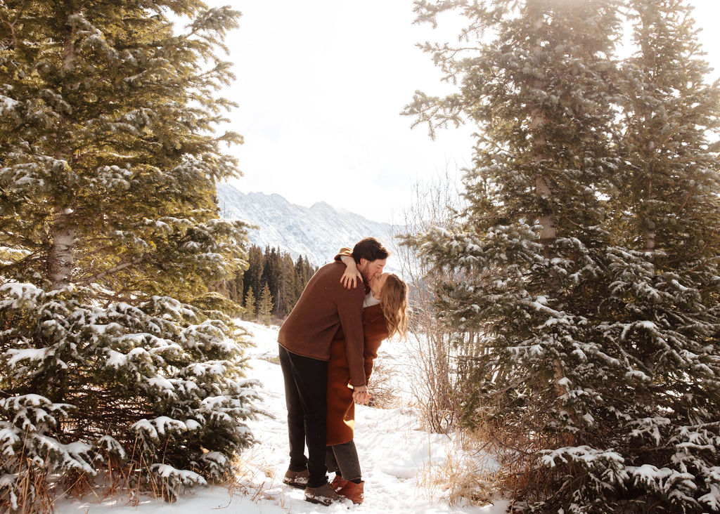winter snowy engagement