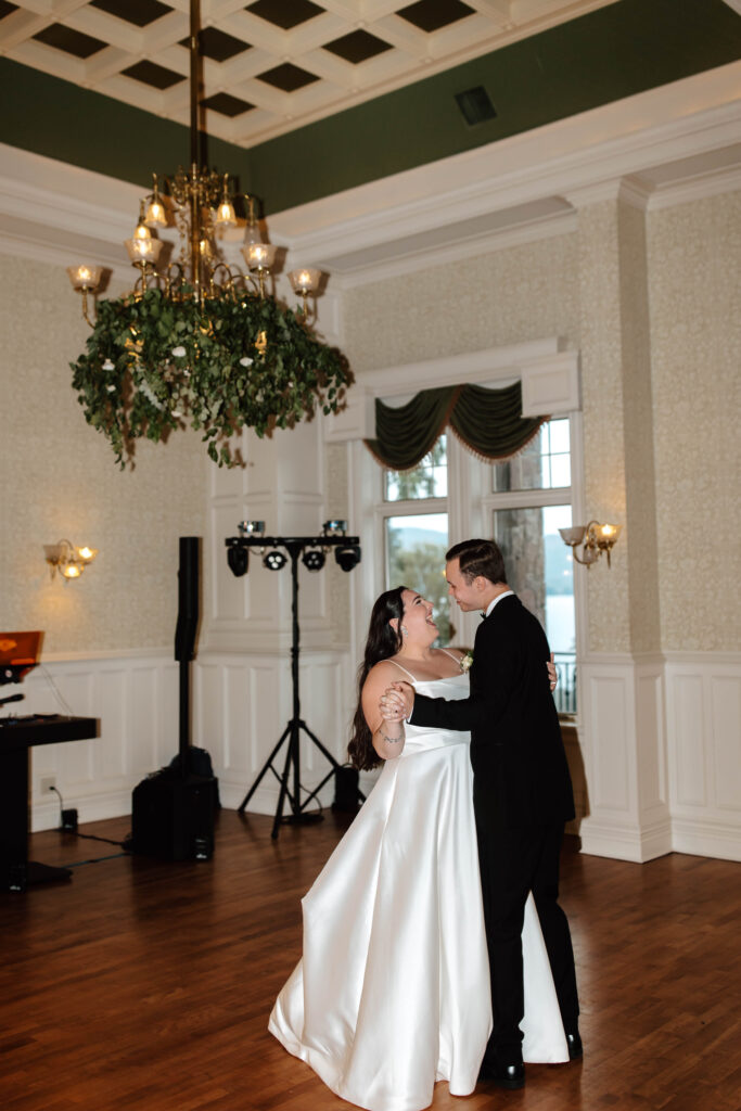 elegant New York wedding day